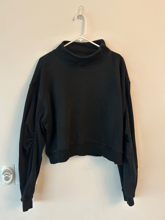 POPFLEX Tops - POPFLEX Black Mock Neck Cropped Sweatshirt
